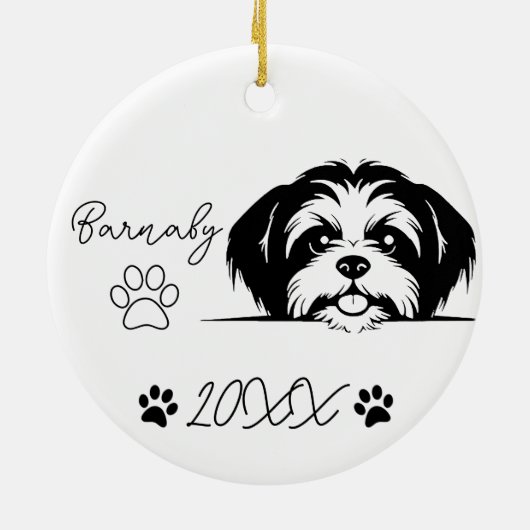 Shih Tzu Hond Aangepaste Naam & Jaar Keramisch Ornament (Achterkant)