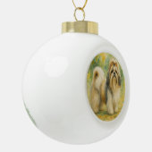 Shih Tzu Keramische Bal Ornament (Links)
