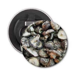 Shiitake paddenstoelen button flesopener