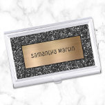 Shimmery Gold Ombre-Folie en Sparkly Black Glitter Visitekaarthouder<br><div class="desc">Faux sparkly black bokeh glitter in combinatie met faux shimmer gold brded metallic folie rechthoek voor een naam (of meer informatie). De luxe goudrechthoek is een digitaal afbeelding,  evenals de faux zwarte glitter. De stijlen van de doopvont en andere kleuren kunnen worden veranderd.</div>