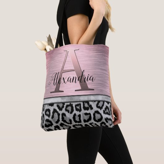 Shimmery Pink Blush Monogram Leopard Tote Bag (Dichtbij)