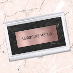 Shimmery Roos Gold Foil Black Marmer Visitekaarthouder<br><div class="desc">Faux sparkly black bokeh glitter in combinatie met faux shimmer roos goud geborsteld metalen folie rechthoek voor een naam (of meer informatie). De gouden rechthoek van het luxe roos is een digitaal afbeelding, evenals de faux zwarte marmer, zijn digitale kunstelementen die als een foto afdrukken. De stijlen van de doopvont...</div>