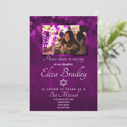 Shimmery Violet Bat Mitzvah Uitnodiging met ster (Staand voorkant)