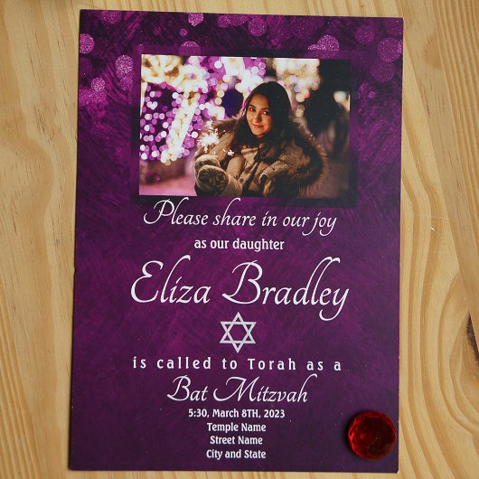 Shimmery Violet Bat Mitzvah Uitnodiging met ster