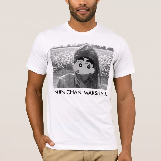 SHIN CHAN MARSHALL T-SHIRT (Voorkant)