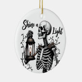 Shine a Light Skeleton Ornament (Rechts)