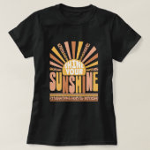 Shine Your Sunshine; Retro Positive Summer T-shirt (Design voorkant)