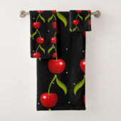 Shiny Cherries Pattern Bad Handdoek (Insitu)