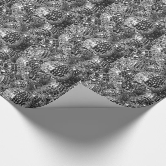 Shiny Disco Ball Ornamenten Black en White Photo Cadeaupapier (Hoek)