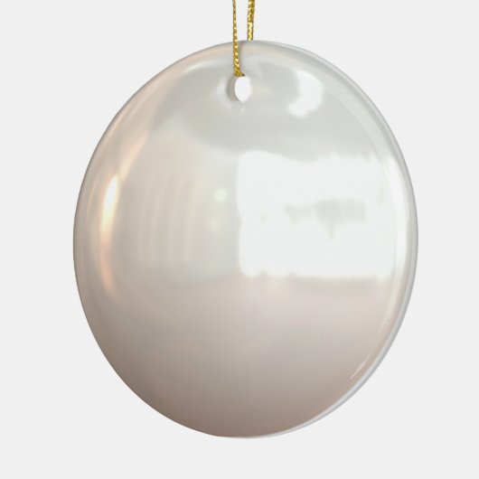 Shiny White Ball Ornament (Links)