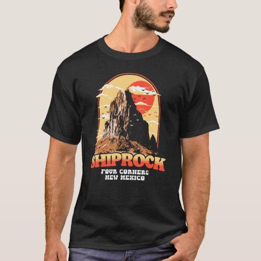  Shiprock New Mexico Graphic Vier Corners T-shirt (Voorkant)