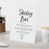 Shirley Temple Mocktail Bar Pedestal Sign Reclamebord Met Voetstuk (Insitu)