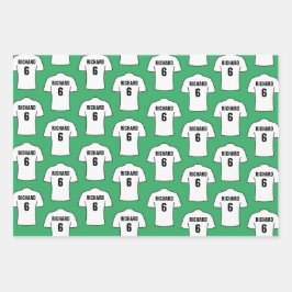 Shirt football in witte papierbladen inpakpapier vel