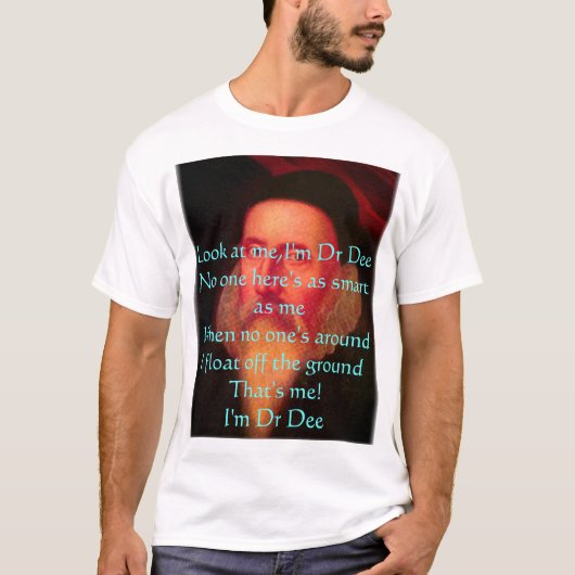 shirtDee3, kijk me aan, ik ben Dr. DeeNiemand hier T-shirt (Voorkant)