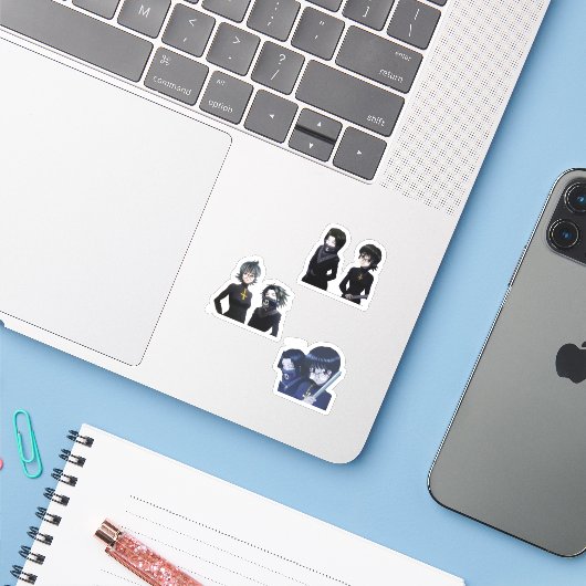 shizuku en feitan hxh sticker pack (Laptop met iPhone)