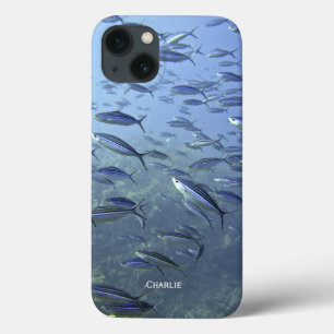 Shoal of Fish. Onderwater duiken. Personaliseren. iPhone 13 Hoesje