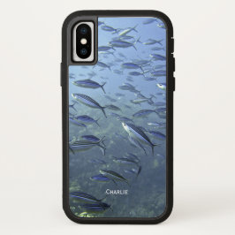 Shoal of Fish. Onderwater duiken. Personaliseren. iPhone 13 Hoesje