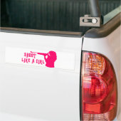 Shoot als een meisje roze bumpersticker (Op Truck)