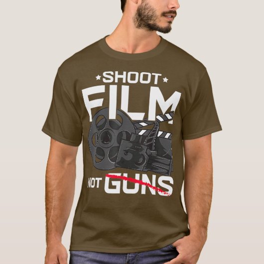 Shoot Film Not Pistolen Peaceful Filmmaker Directo T-shirt (Voorkant)