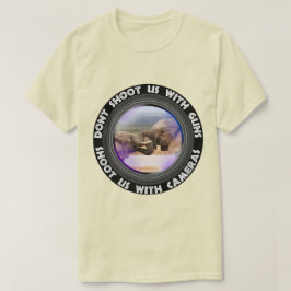Shoot ons niet op Elephant Tug of War T-shirt