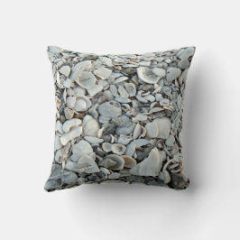 Shoreline Shells Coastal Pillow Kussen