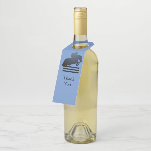 Show jumper die een obstakel opruimt. flessenhanger (Schuin)