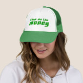 Show me het geld trucker pet (In situ)