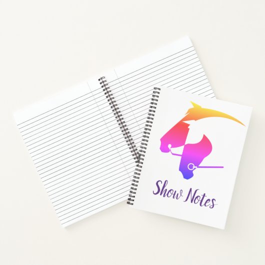 Show neemt spiral notebook aan notitieboek (Binnen)