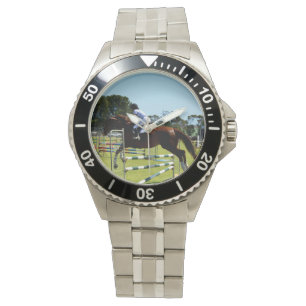 Show van bruine paarden horloge