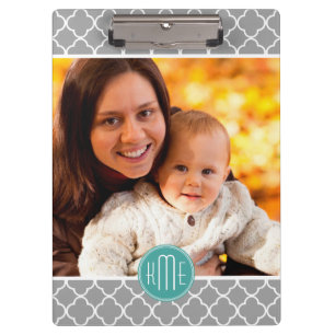 Showcase Your Photo Grey Quatrefoil Mint Monogram Klembord