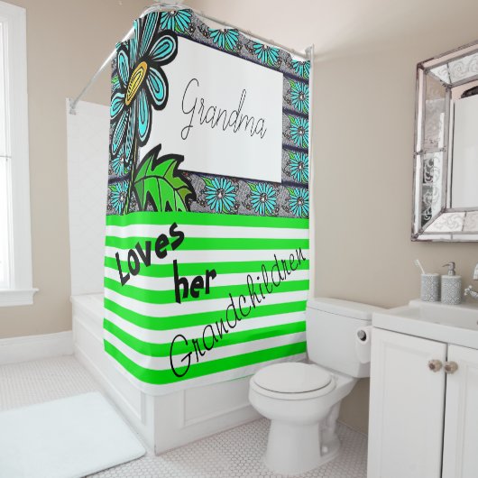 Shower Curtain Green en White Stripe Floral Douchegordijn (In situ)
