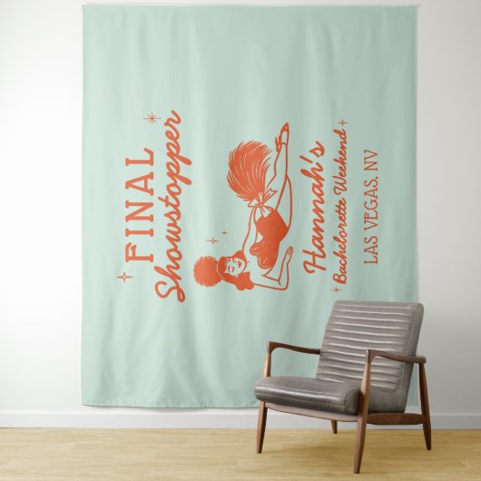 Showgirl Final Showstopper Bachelorette Backdrop Wandkleed (In situ)