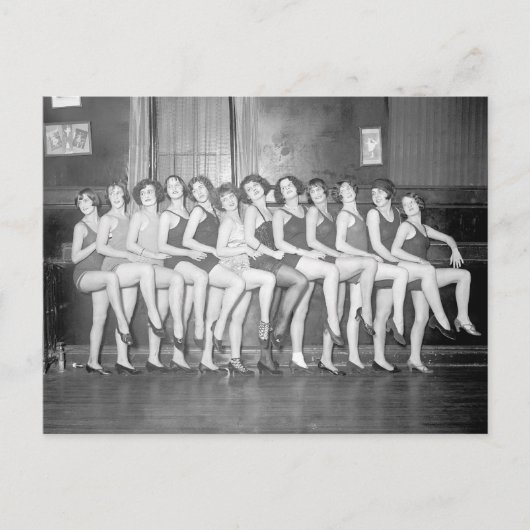 Showgirls, 1924 briefkaart (Voorkant)