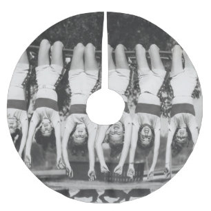 Showgirls op aap bars, speels design. kerstboom rok