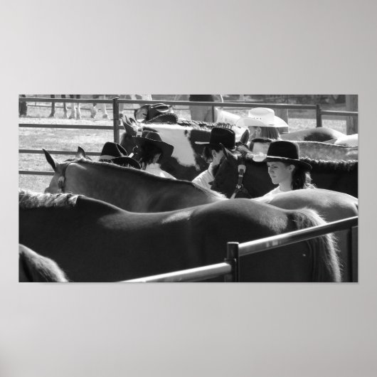 Showmanship in Black and White Poster (Voorkant)