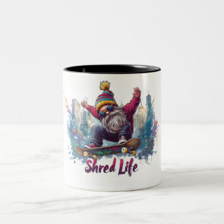 Shred Life - Cool Skateboarding Gnome Tweekleurige Koffiemok