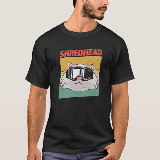 Shredhead Funny Snowboarding Cat in Goggles T-shirt (Voorkant)