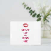 Shut up and kiss me briefkaart (Staand voorkant)