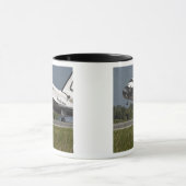 Shuttle Endeavor landing Kennedy Space Center Mok (Midden)