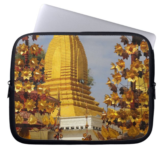 Shwe Zigon Pagoda complex in Bagan (Pagan), Laptop Sleeve (Voorkant)