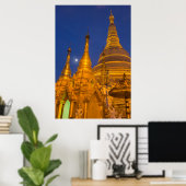 Shwedagon Pagoda bij nacht, Myanmar Poster (Thuiskantoor)