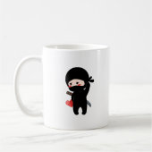 Shy Blushing Ninja Holding Origami Paper Heart Koffiemok (Links)