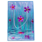 Shy Daisies Gift Bag Medium Cadeauzakje (Voorkant)