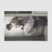 Shy Showgirl Dancer in Pink Ruffles Decoupage Tissuepapier (Voorkant)