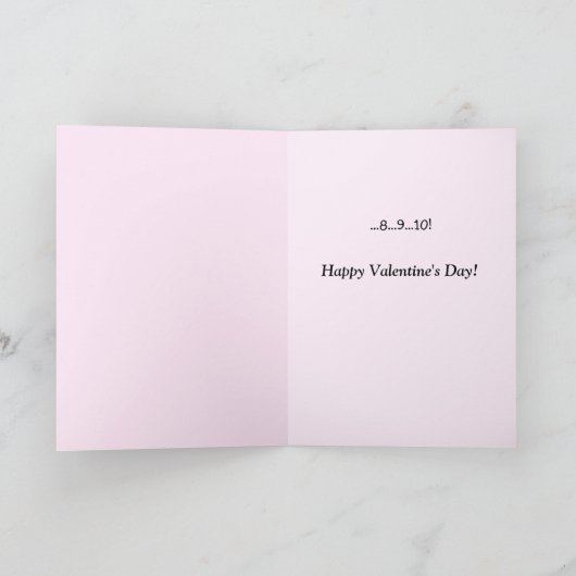 Shy Valentijn Kat Kaart (Binnen)