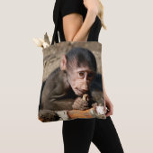 Shy Young Male Hamadryas Baboon (Papio) Tote Bag (Dichtbij)
