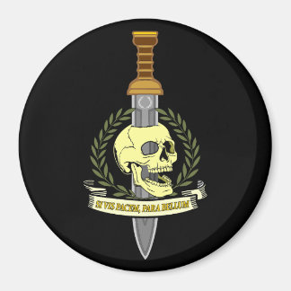 Si Vis Pacem, Para Bellum.. Skull Magneet