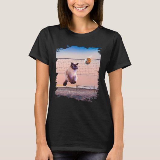Siamese Cat Playing Beach Volleyball T-shirt (Voorkant)