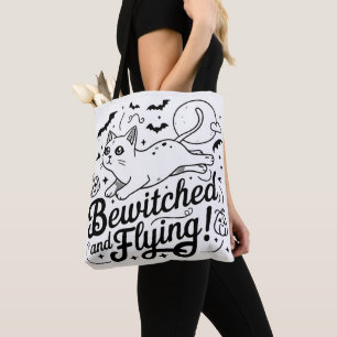 Siamese kat fluistert: magie in Halloween Night Tote Bag