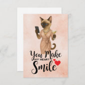 Siamese kat kijkt naar mobieltje bedankkaart (Voorkant / Achterkant)